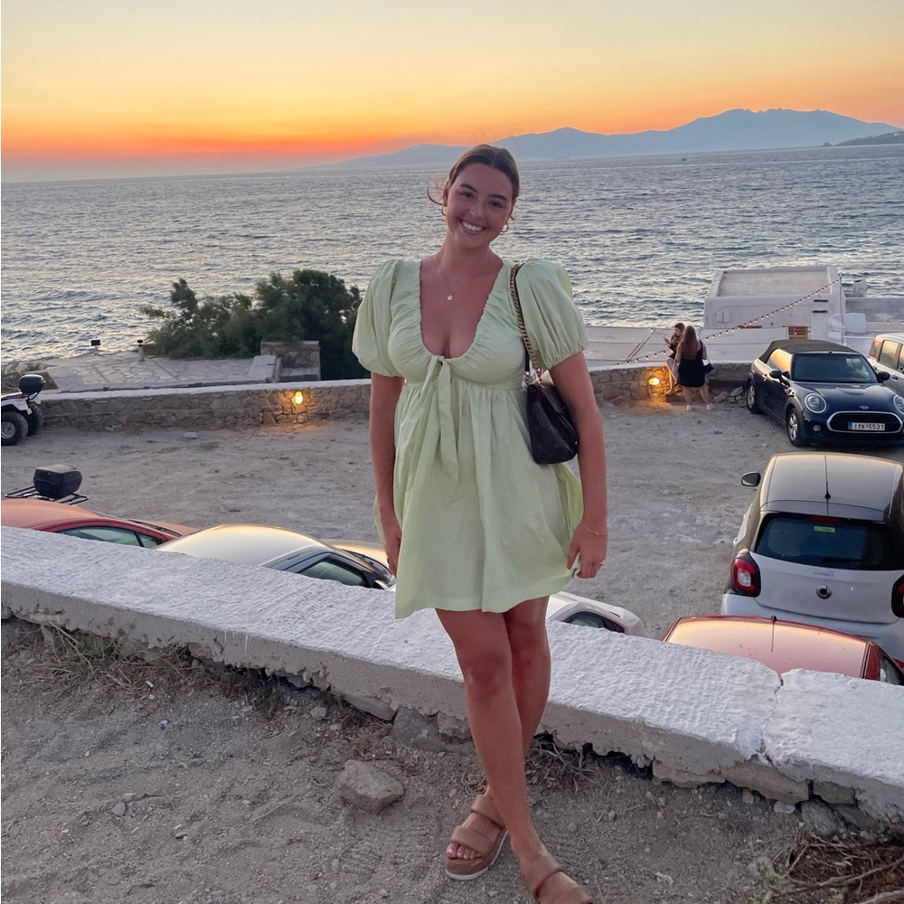 Meet your Posher, Lexi